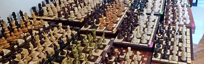 Огромный ассортимент шахматных комплектов
